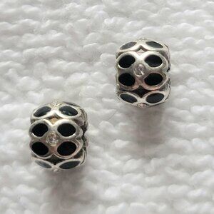 2X Brighton MINI Ring of Flowers Beads Black New Retired